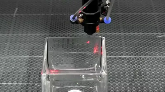 완벽한 레이저 컴팩트 미니 레이저 나무 조각사 4060